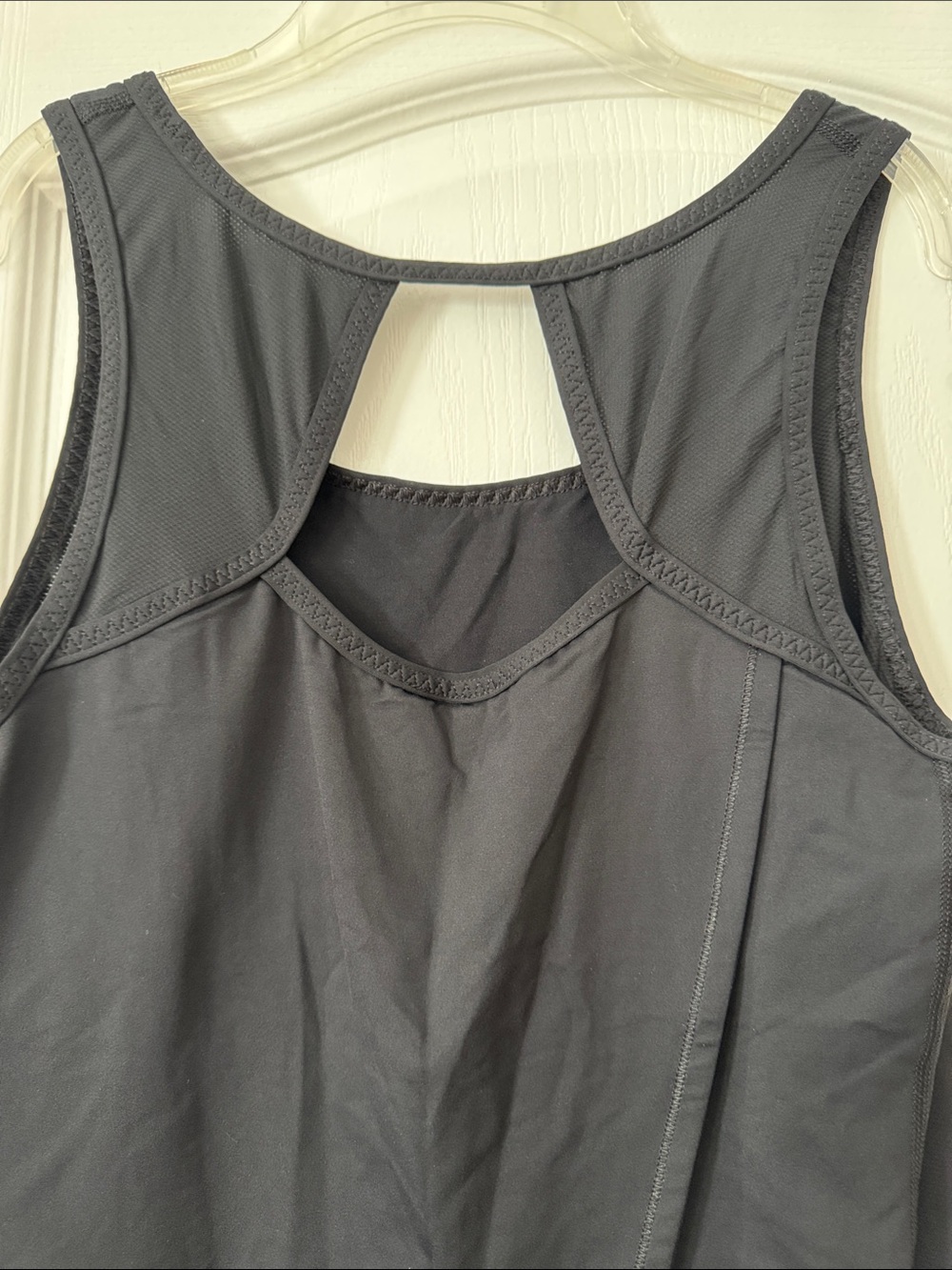 🌷Lululemon Super Cute Top🌷 - Picture 6 of 8